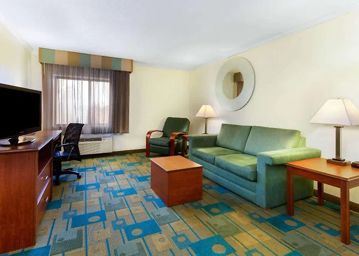 Hotel La Quinta By Wyndham Chicago