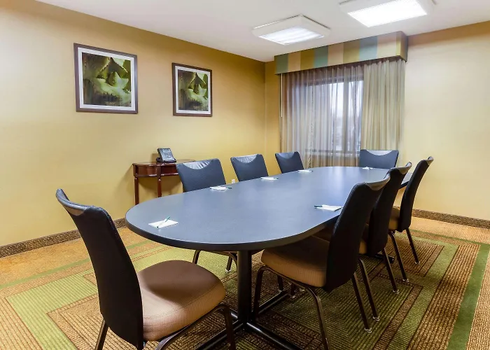 Hotel La Quinta By Wyndham Chicago