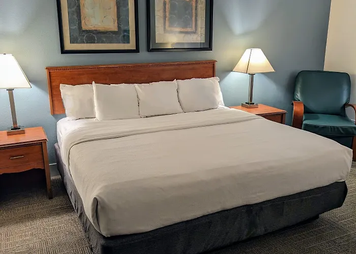 La Quinta By Wyndham Chicago 3*